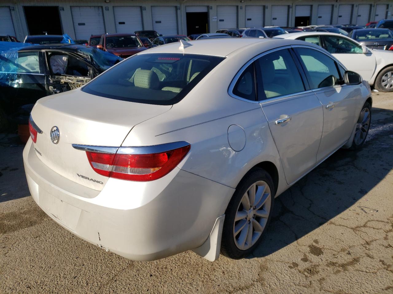 Photo 4 from auction – 2014 BUICK VERANO with VIN 1G4PP5SK2E4112753