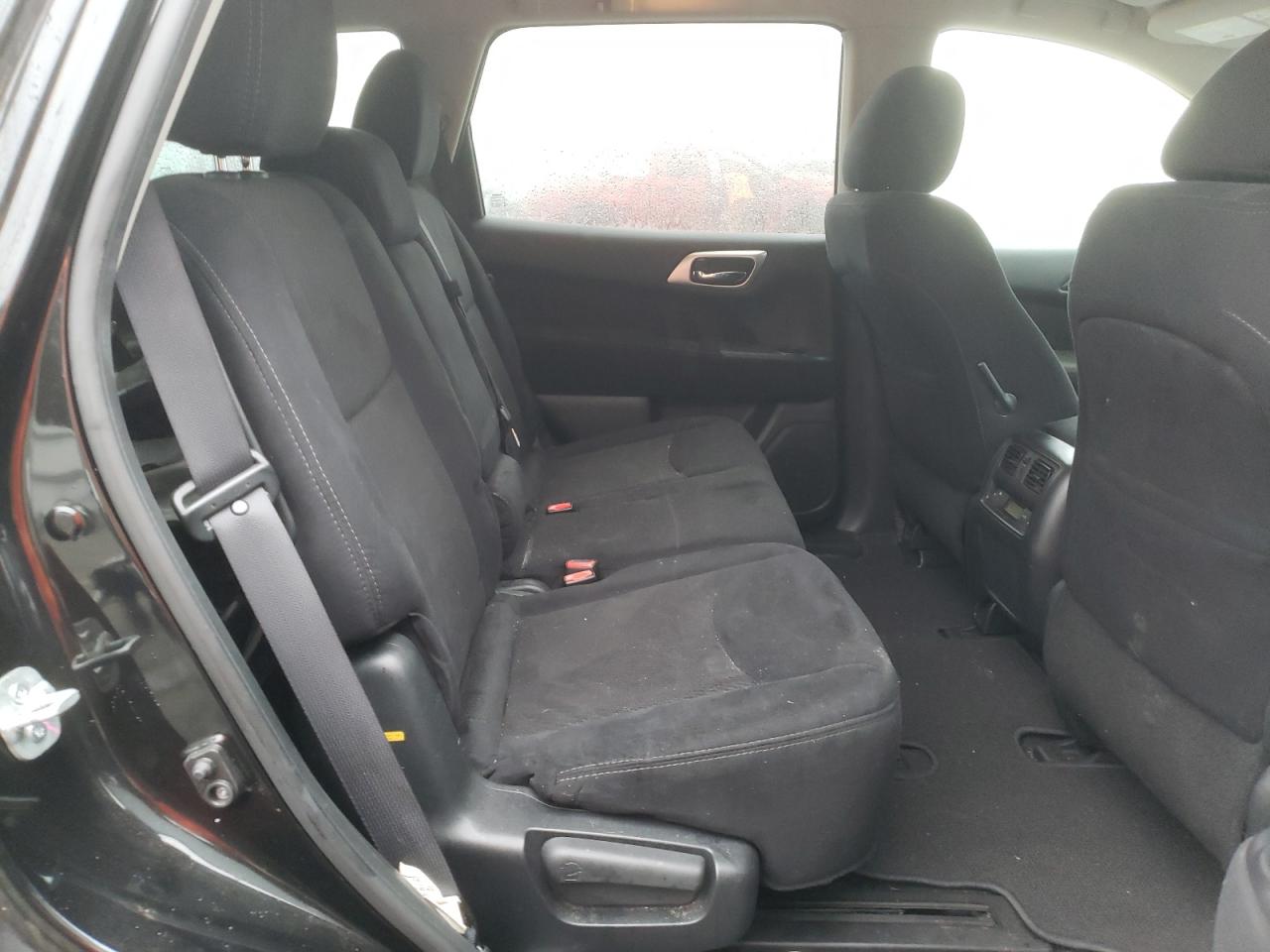 Photo 6 from auction – 2015 NISSAN PATHFINDER with VIN 5N1AR2MM4FC710329