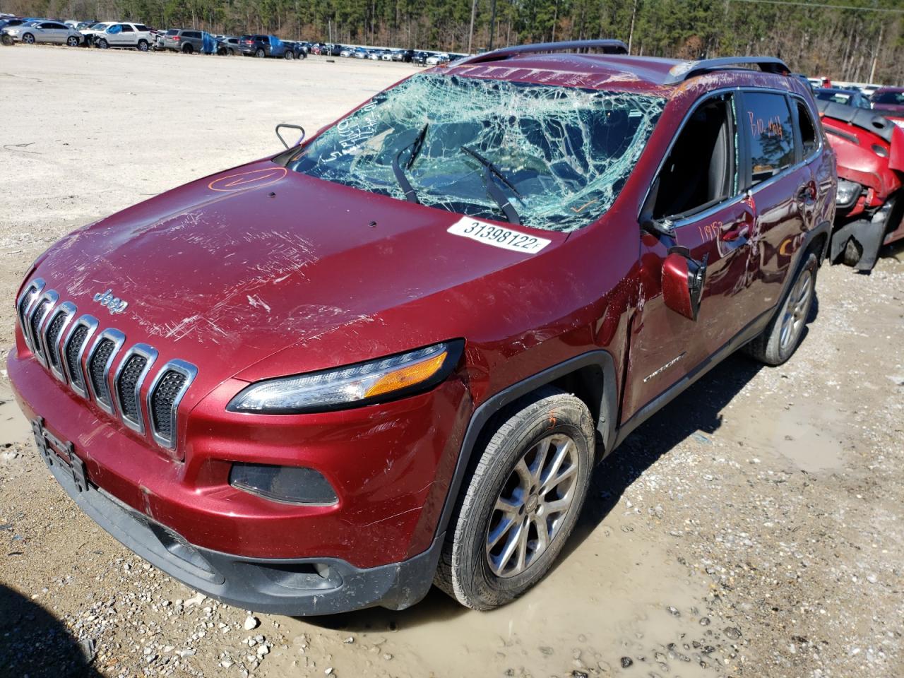 Photo 2 from auction – 2015 JEEP CHEROKEE L with VIN 1C4PJLCB4FW655925