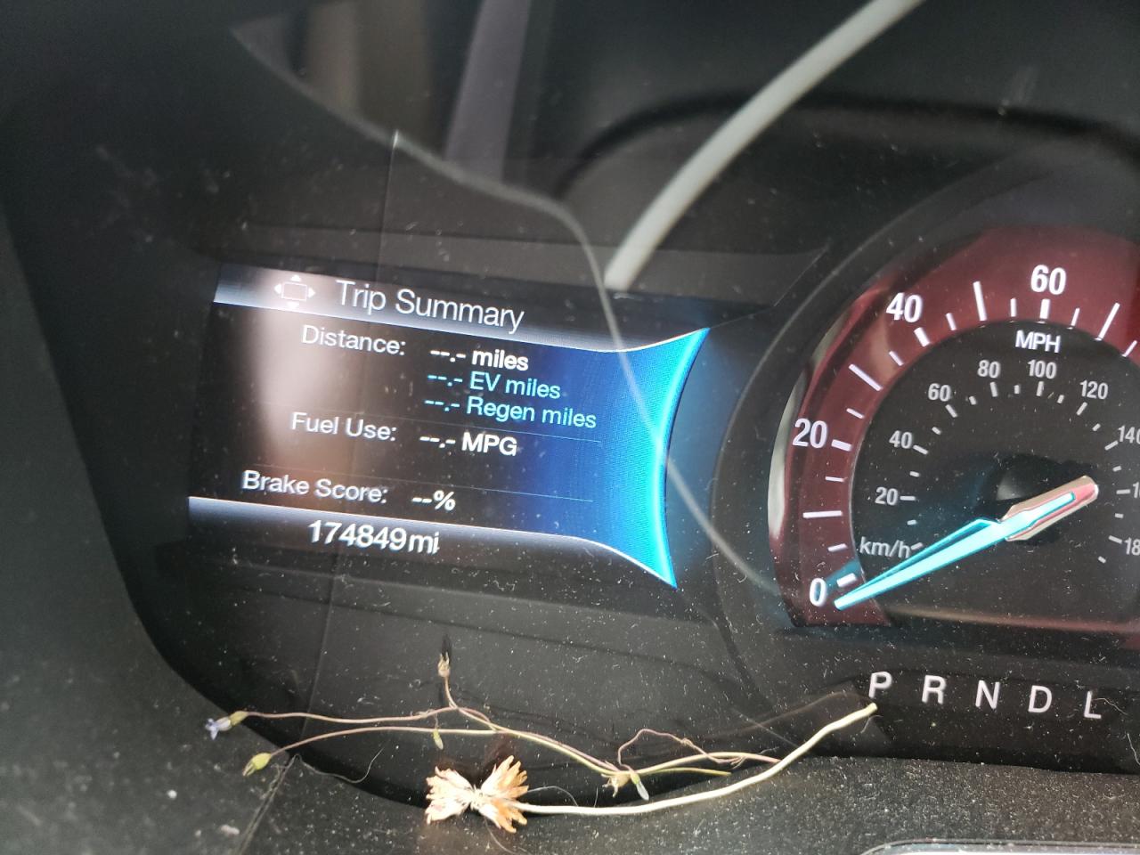Photo 8 from auction – 2017 FORD FUSION SE with VIN 3FA6P0LU4HR238181