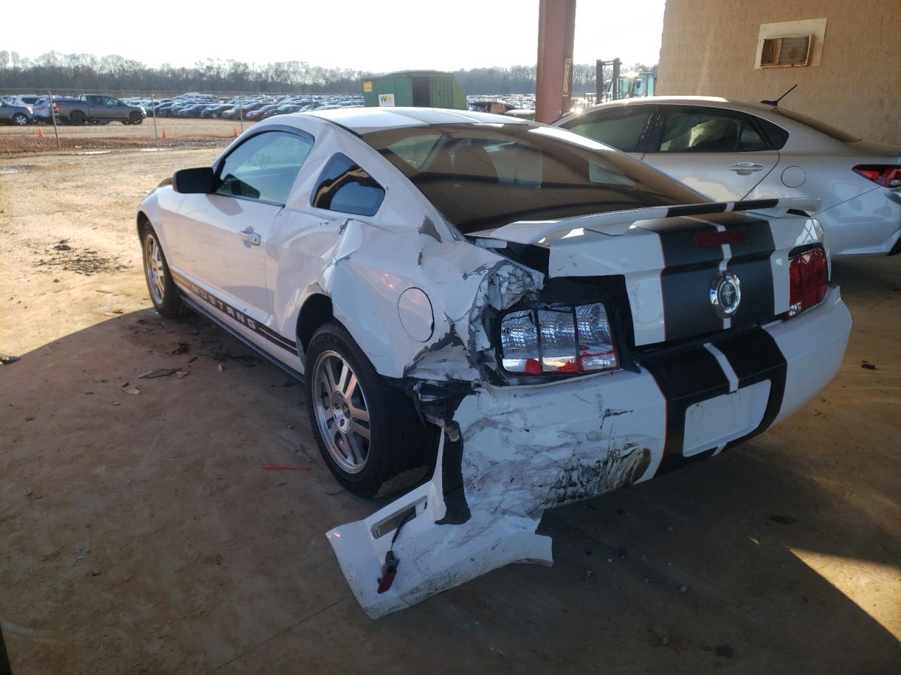 Photo 3 from auction – 2005 FORD MUSTANG with VIN 1ZVFT80N055175237