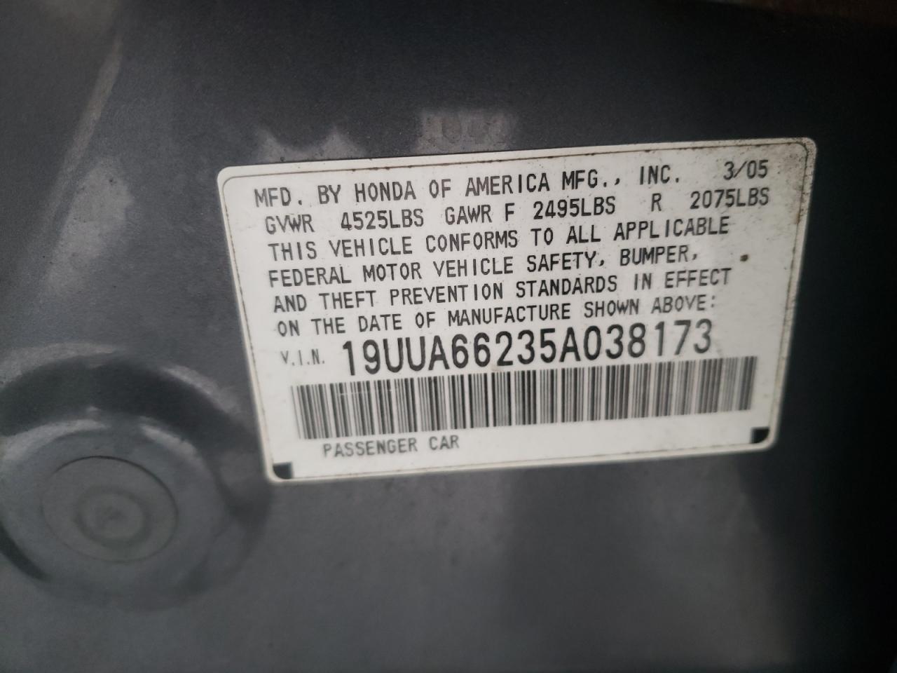 Photo 10 from auction – 2005 ACURA TL with VIN 19UUA66235A038173