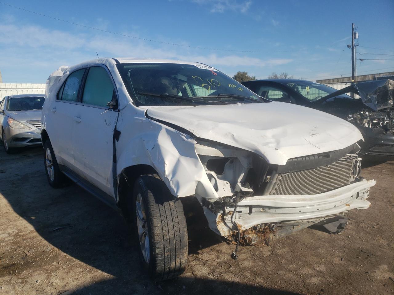 CHEVROLET EQUINOX LS 2011 with VIN 2GNALBEC8B1183723 - Photo from auction