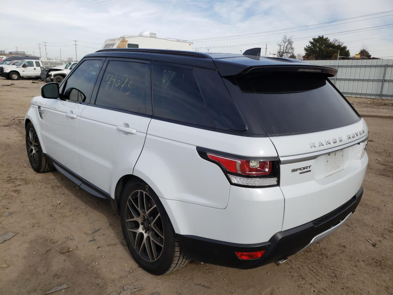 Photo 3 from auction – 2017 LAND ROVER RANGE ROVE with VIN SALWR2FK3HA668877