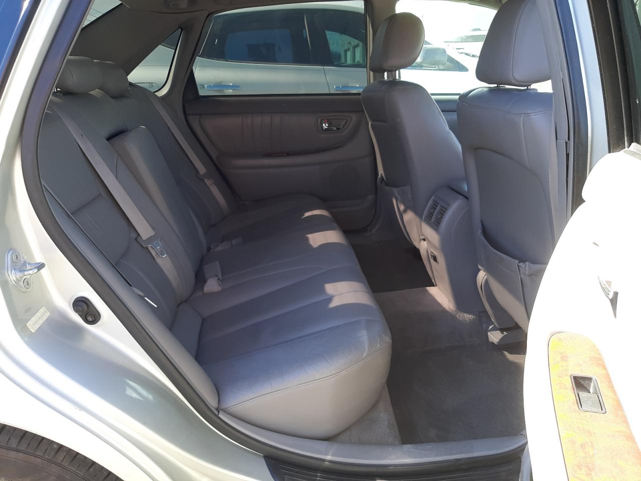 Photo 6 from auction – 2000 TOYOTA AVALON XL with VIN 4T1BF28B8YU023003