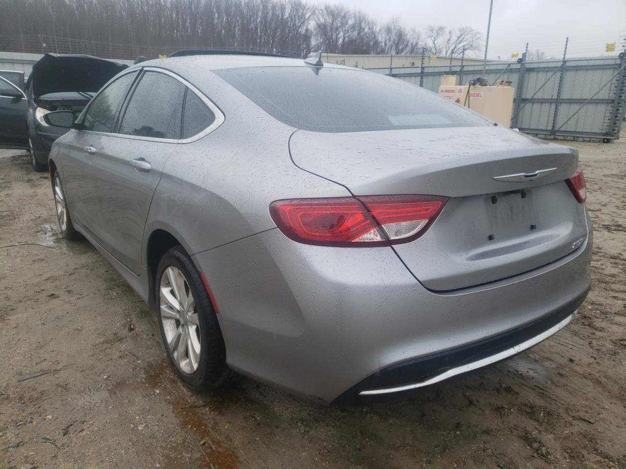 Photo 3 from auction – 2015 CHRYSLER 200 LIMITE with VIN 1C3CCCAB8FN702282