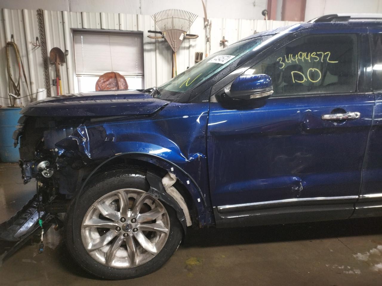 Photo 9 from auction – 2011 FORD EXPLORER L with VIN 1FMHK8F81BGA75742