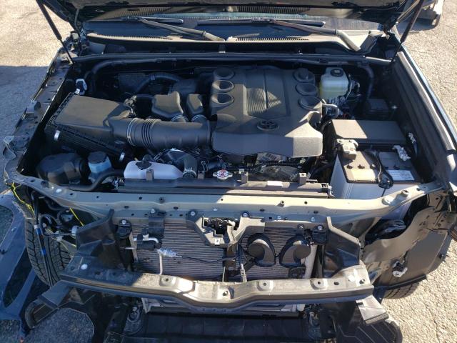Photo 7 from auction – 2021 TOYOTA 4RUNNER SR with VIN JTEBU5JR5M5966727