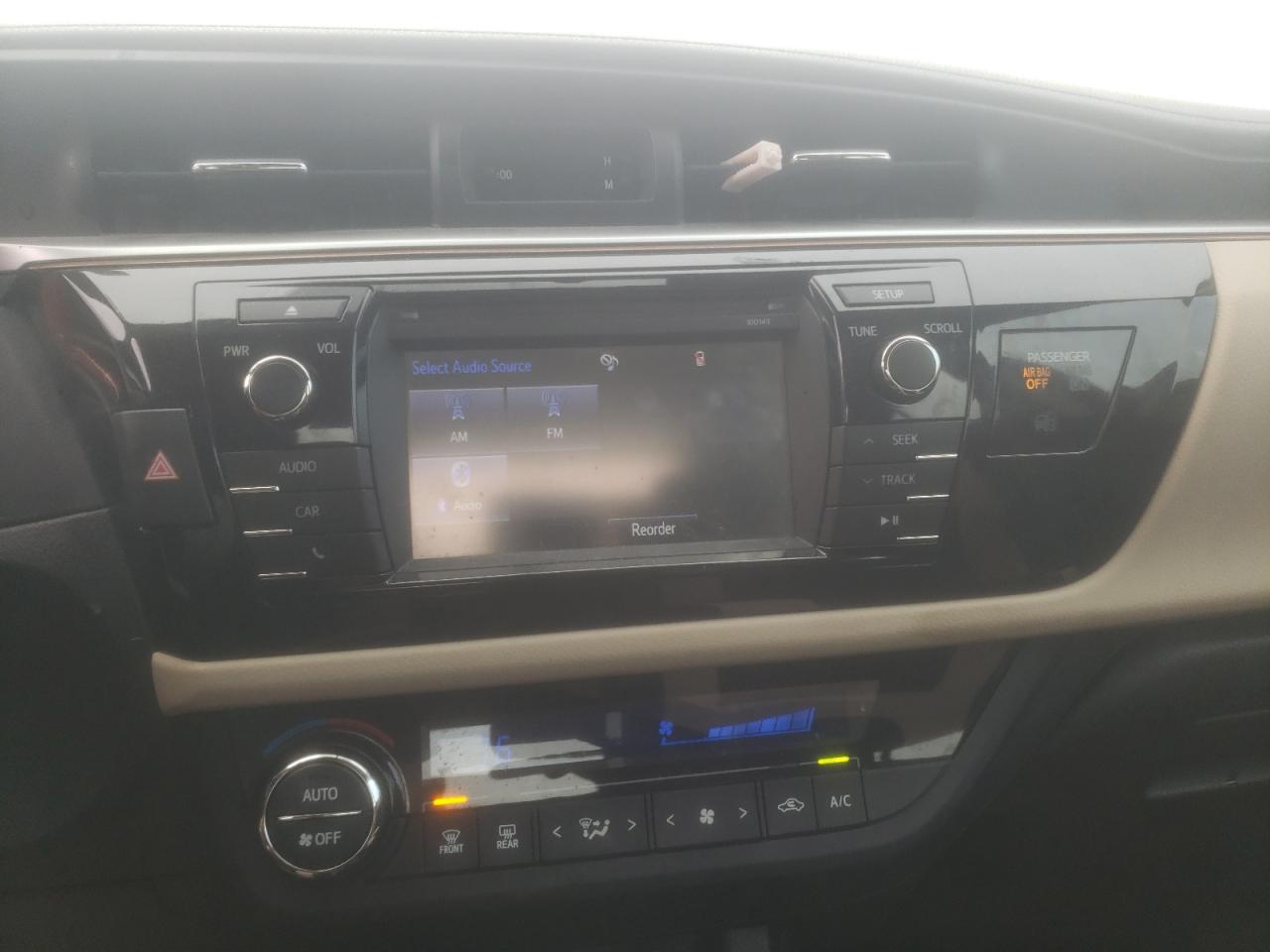 Photo 9 from auction – 2015 TOYOTA COROLLA L with VIN 2T1BURHE8FC277706