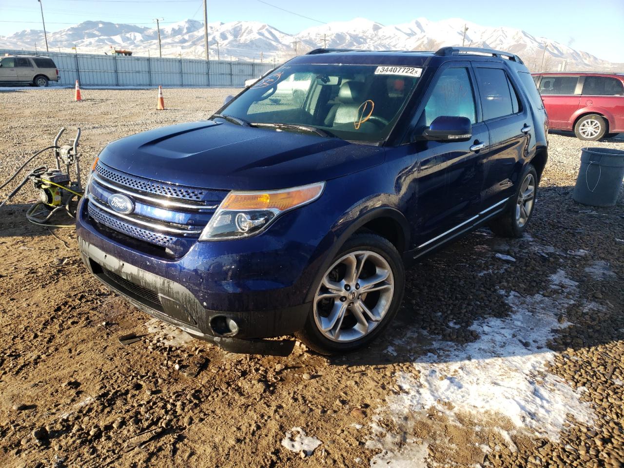 Photo 2 from auction – 2011 FORD EXPLORER L with VIN 1FMHK8F87BGA27825