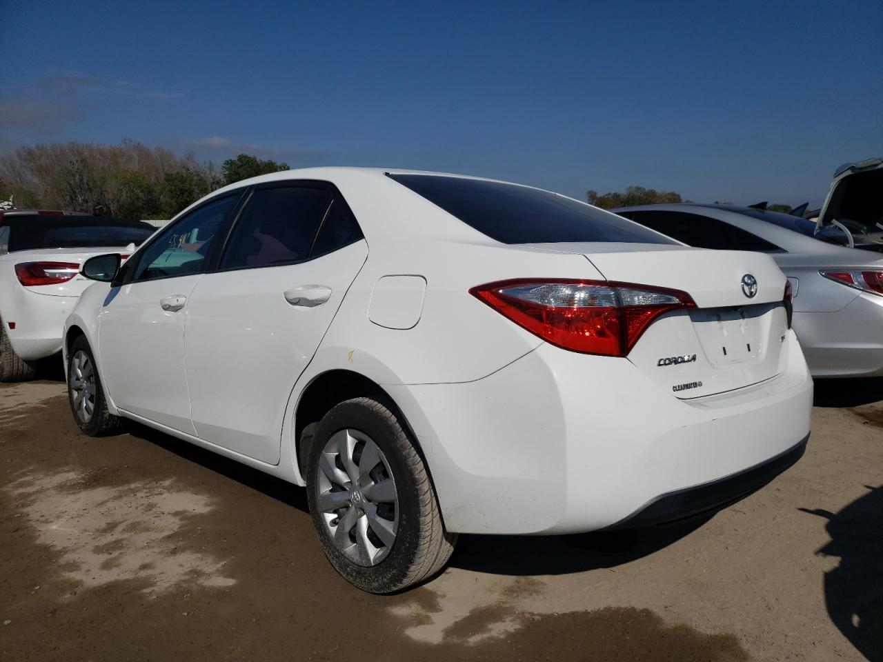 Photo 3 from auction – 2014 TOYOTA COROLLA L with VIN 2T1BURHE1EC147488