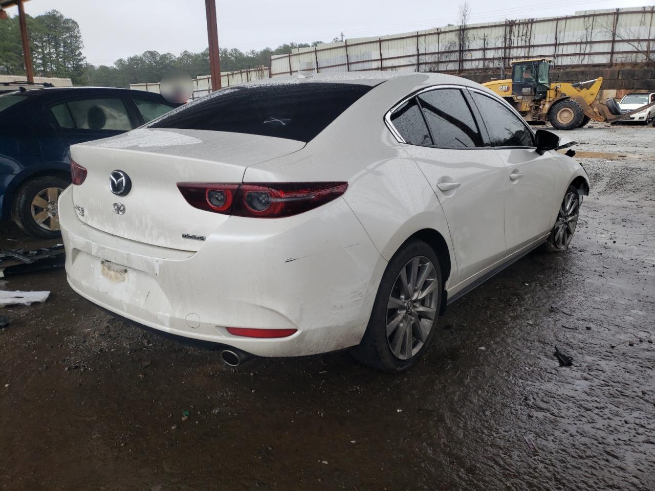 Photo 4 from auction – 2020 MAZDA 3 PREMIUM with VIN 3MZBPBEM3LM126105