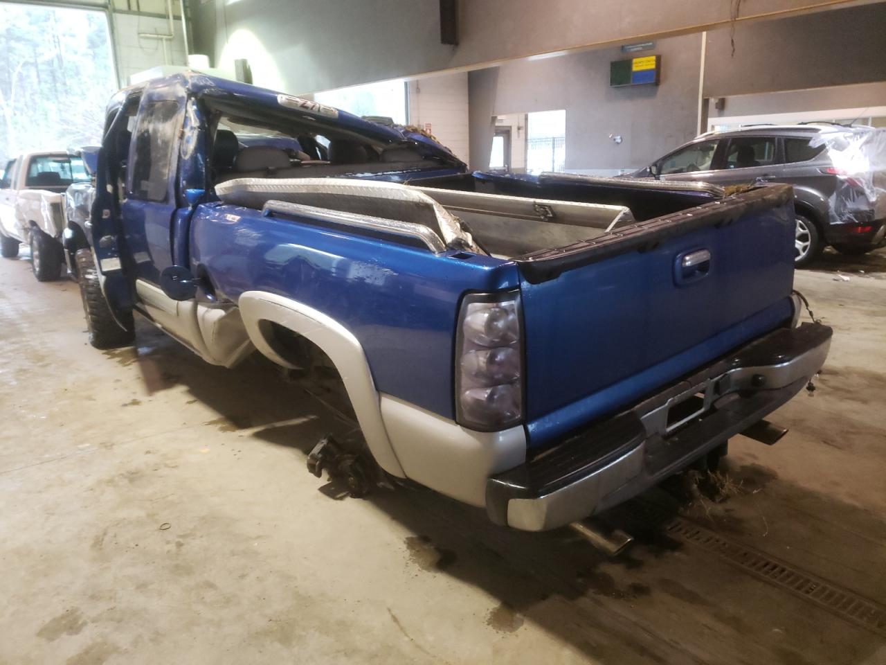 Zdjęcie 3 z aukcji – 2004 CHEVROLET SILVERADO z VIN 1GCEK19TX4Z190183