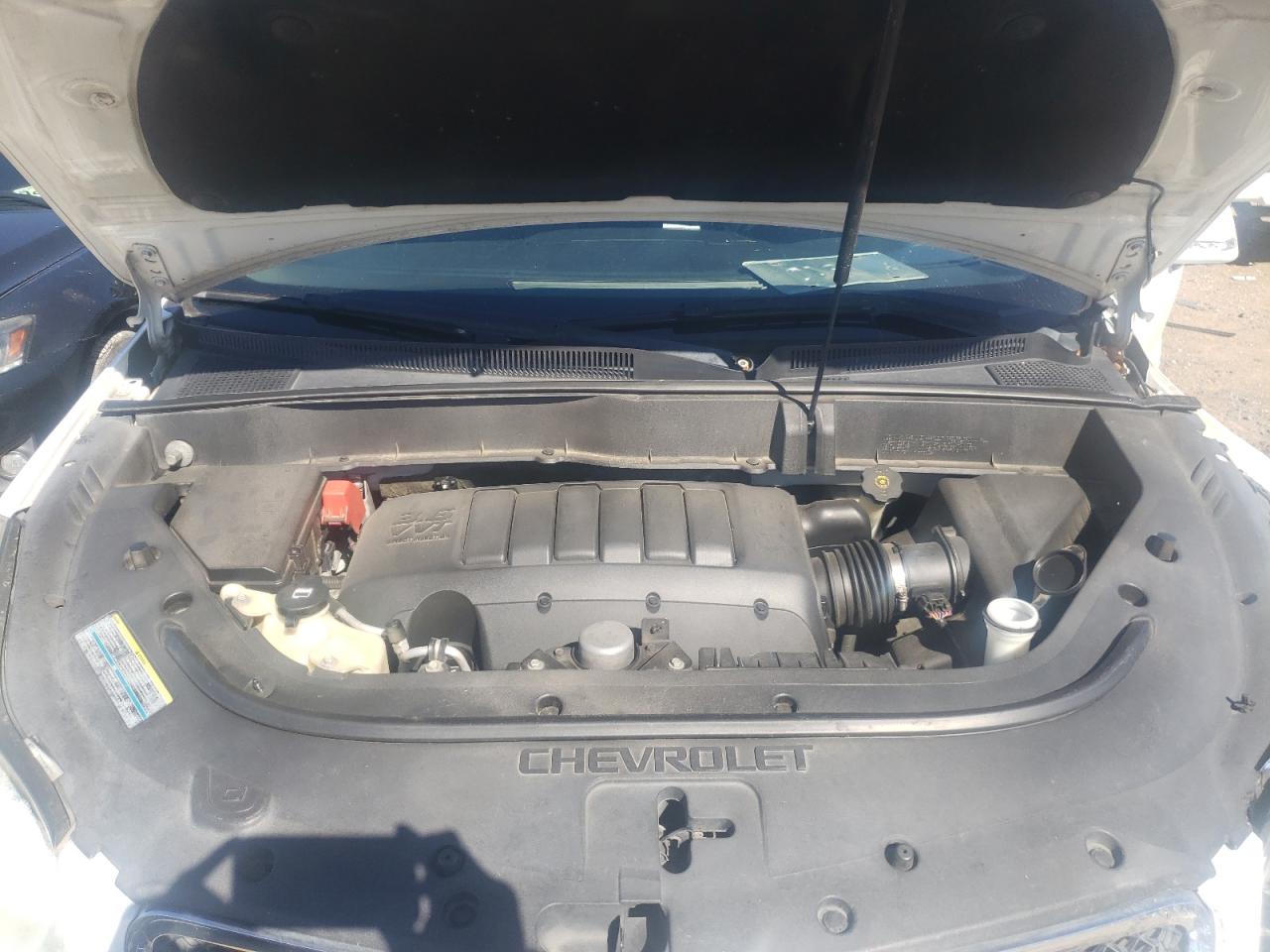 Photo 7 from auction – 2010 CHEVROLET TRAVERSE L with VIN 1GNLRFED7AS119422