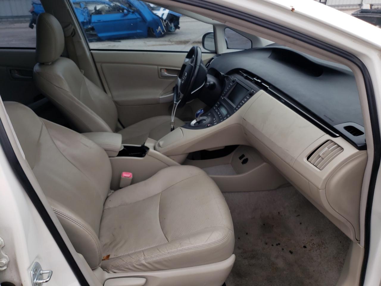 Photo 5 from auction – 2011 TOYOTA PRIUS with VIN JTDKN3DU0B1432092