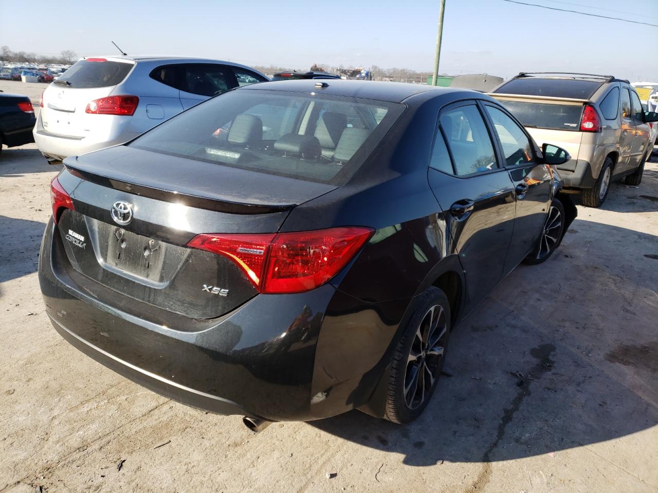 Photo 4 from auction – 2018 TOYOTA COROLLA L with VIN 2T1BURHEXJC100325