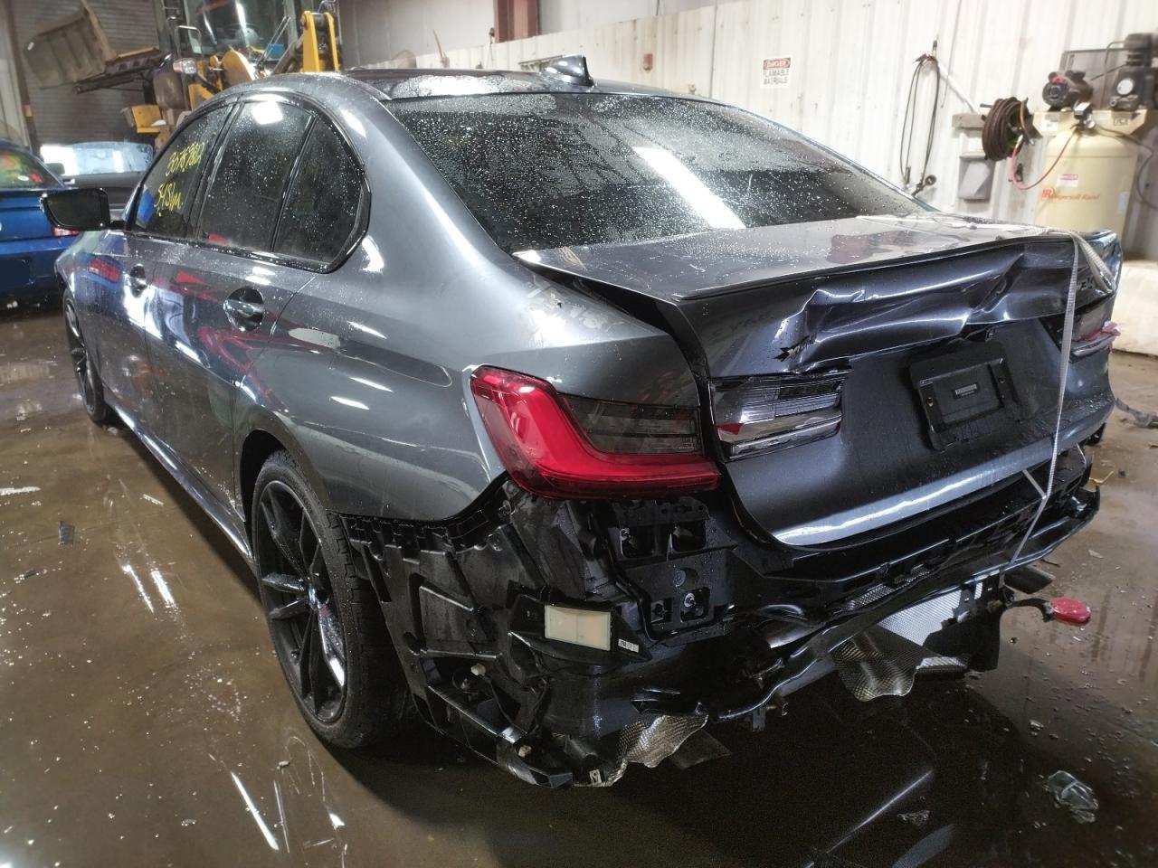 Photo 3 from auction – 2021 BMW M340XI with VIN 3MW5U9J01M8C04926