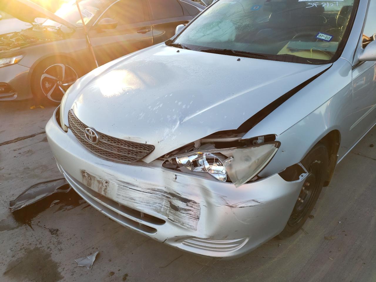Photo 9 from auction – 2002 TOYOTA CAMRY LE with VIN 4T1BE32KX2U589981
