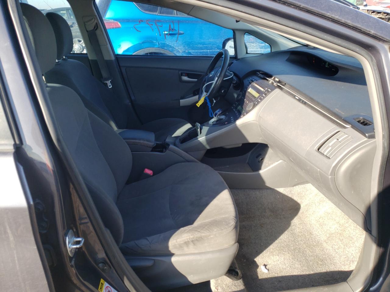 Photo 5 from auction – 2010 TOYOTA PRIUS with VIN JTDKN3DU8A1305914