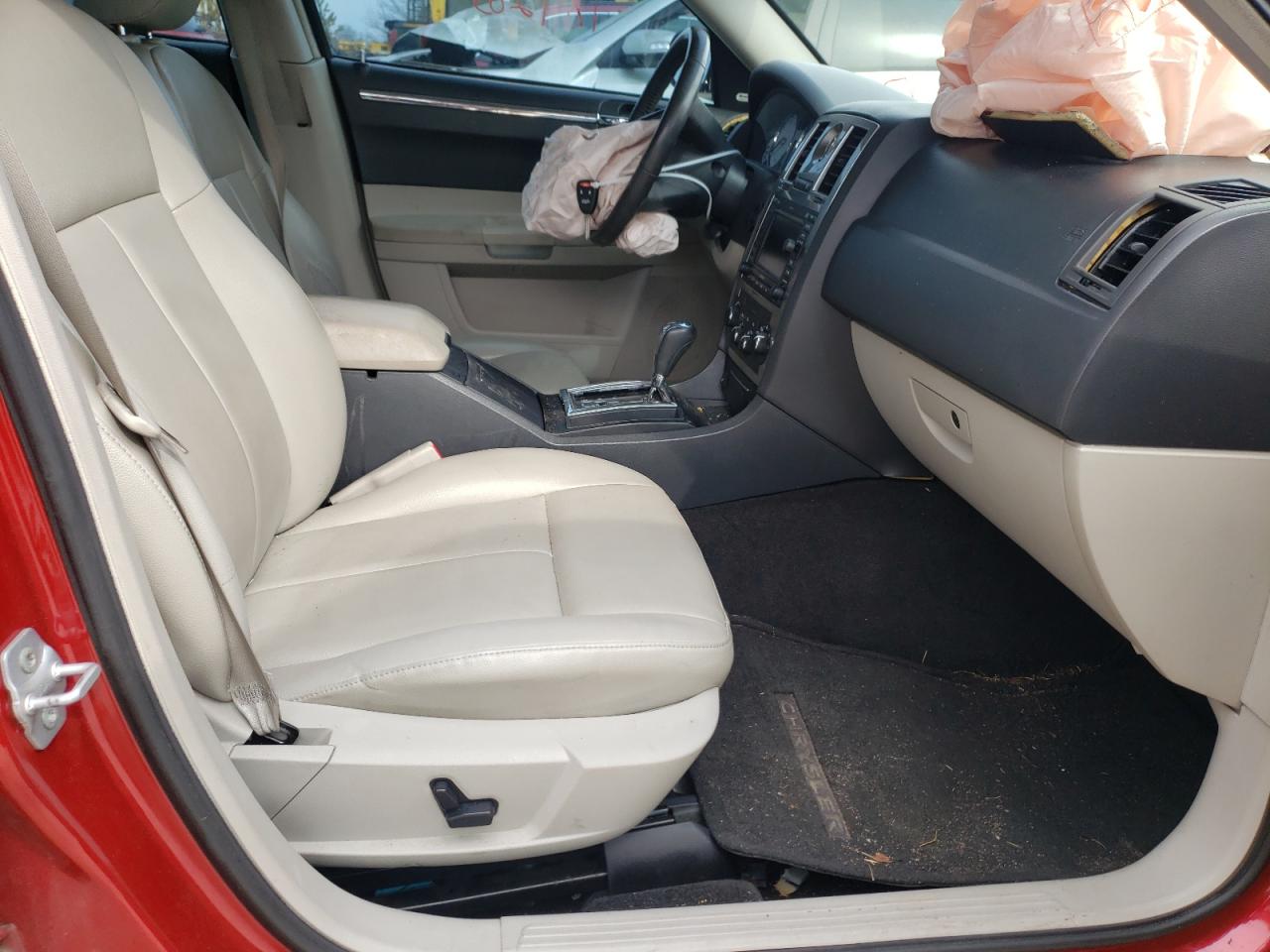 Photo 5 from auction – 2007 CHRYSLER 300 TOURIN with VIN 2C3KA53G57H899461