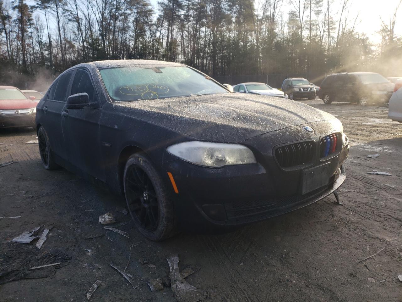 BMW 528 I 2013 with VIN WBAXG5C59DDY34732 - Photo from auction