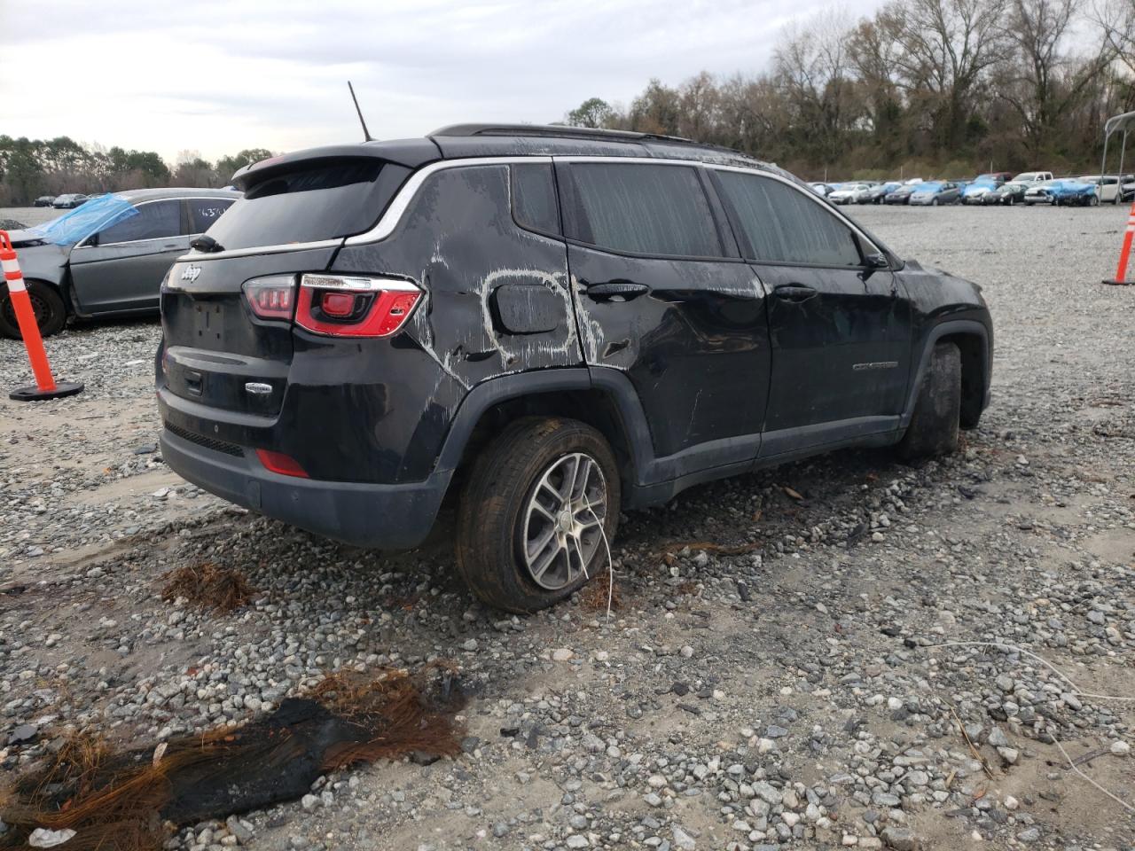 Photo 4 from auction – 2018 JEEP COMPASS LA with VIN 3C4NJCBBXJT228949