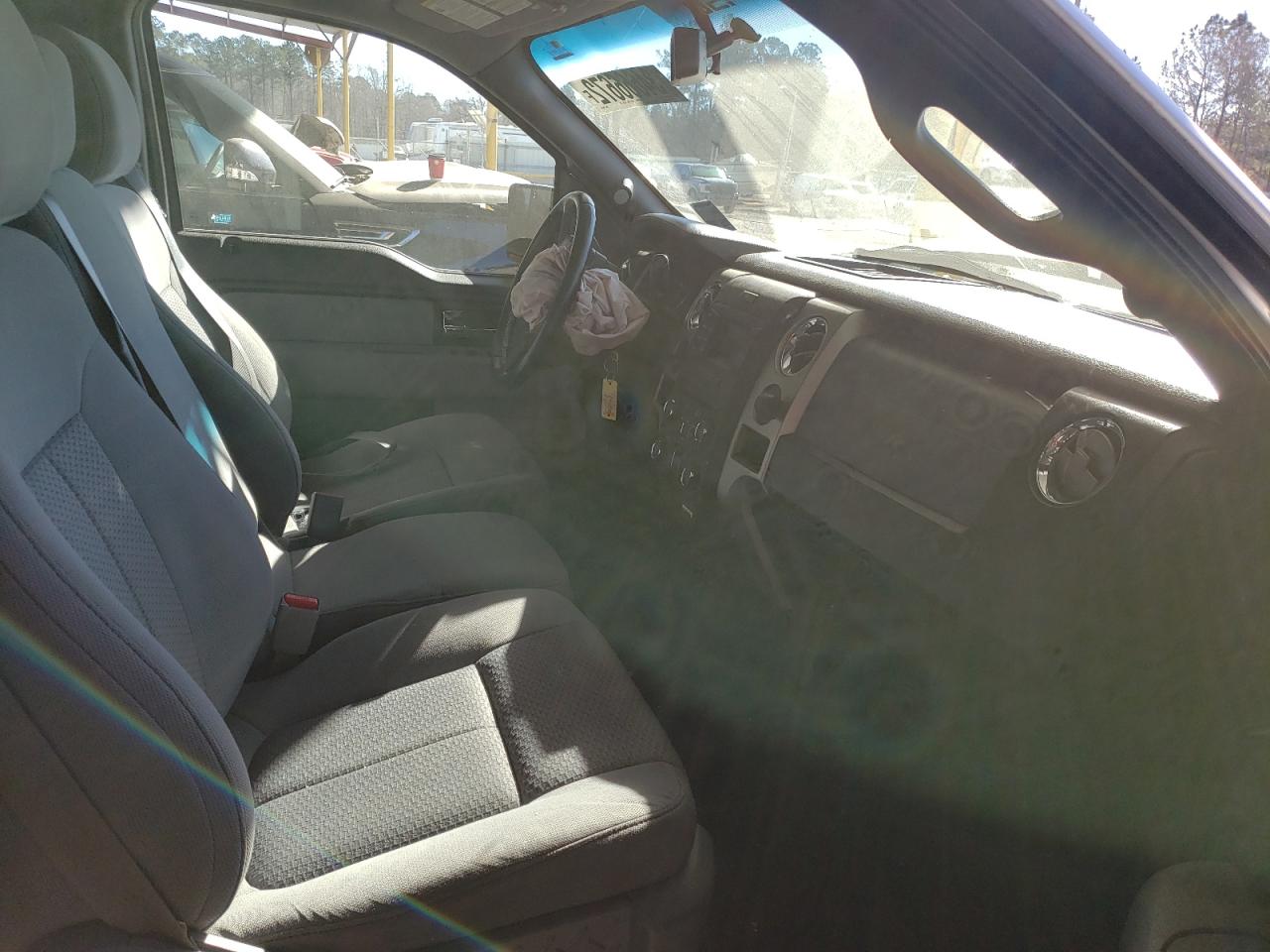 Photo 5 from auction – 2013 FORD F150 SUPER with VIN 1FTFW1CF8DKE96285