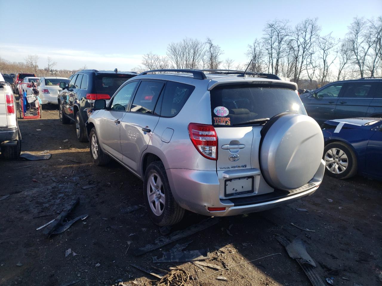 Photo 3 from auction – 2010 TOYOTA RAV4 with VIN 2T3BF4DVXAW075449