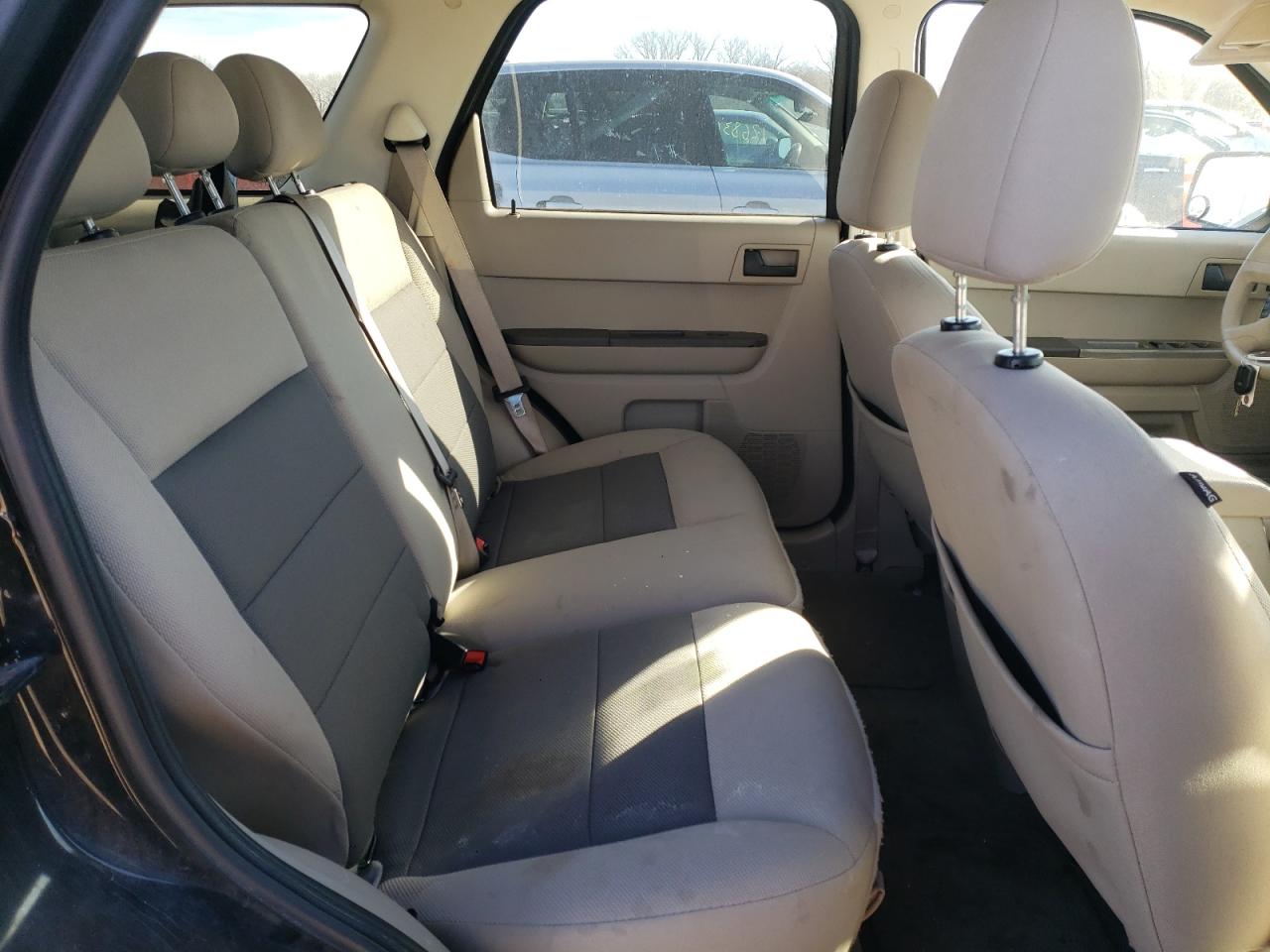 Photo 6 from auction – 2008 FORD ESCAPE XLT with VIN 1FMCU03128KC23626