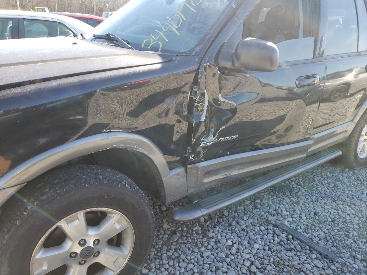 Zdjęcie 9 z aukcji – 2004 FORD EXPLORER X z VIN 1FMZU63KX4ZA15324