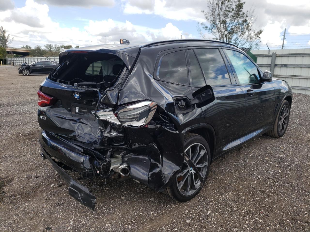 Photo 4 from auction – 2020 BMW X3 SDRIVE3 with VIN 5UXTY3C09L9B93592
