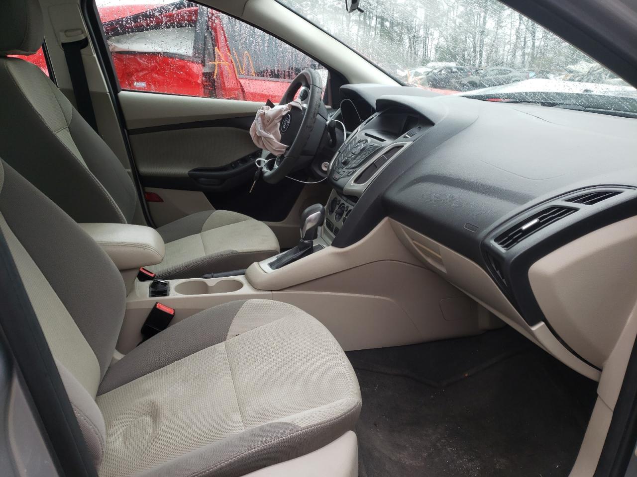 Photo 5 from auction – 2013 FORD FOCUS SE with VIN 1FADP3F25DL216802