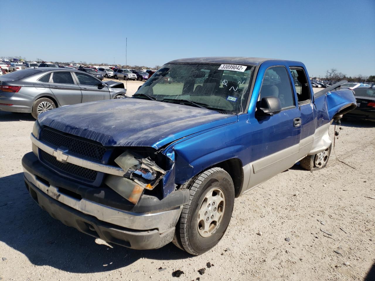 Photo 2 from auction – 2004 CHEVROLET SILVERADO with VIN 1GCEC19V84Z227567
