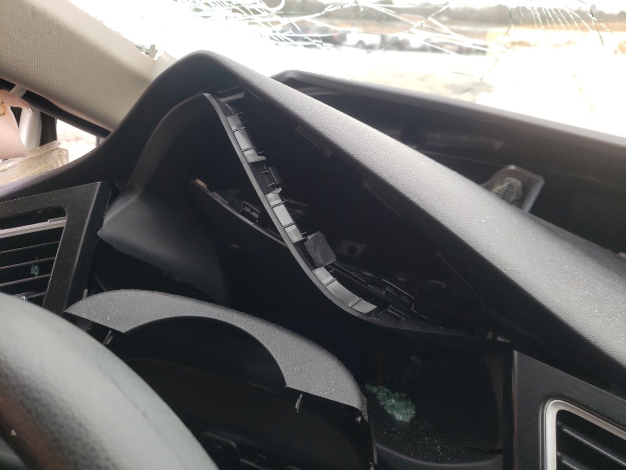 Photo 8 from auction – 2015 HONDA CIVIC EX with VIN 19XFB2F8XFE114357