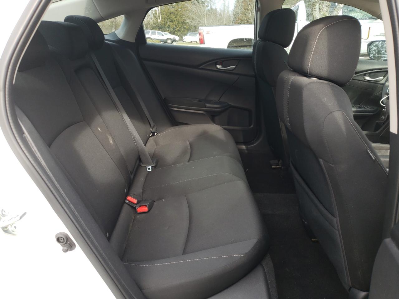 Photo 6 from auction – 2017 HONDA CIVIC EX with VIN 19XFC2F77HE071717