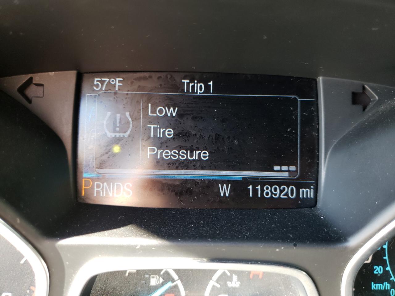 Photo 8 from auction – 2014 FORD ESCAPE SE with VIN 1FMCU0GX2EUB39174