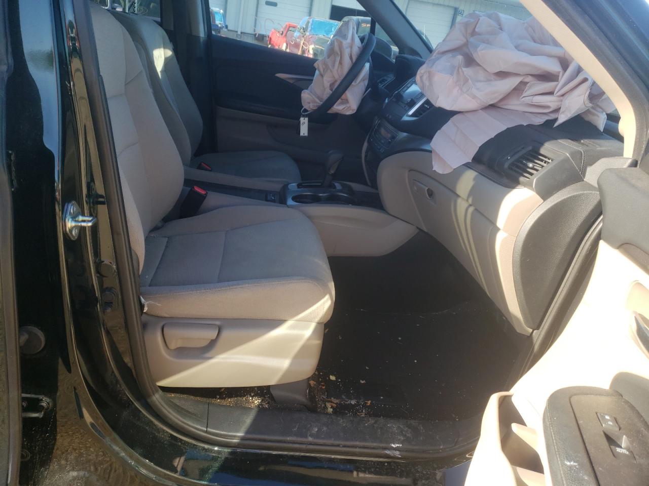 Photo 5 from auction – 2018 HONDA PILOT LX with VIN 5FNYF6H1XJB065457