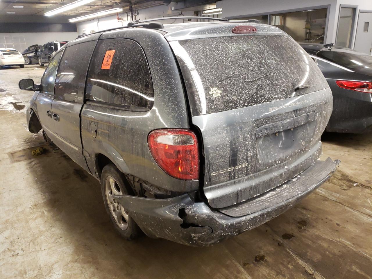 Photo 3 from auction – 2002 DODGE GRAND CARA with VIN 2B4GP54L42R737705