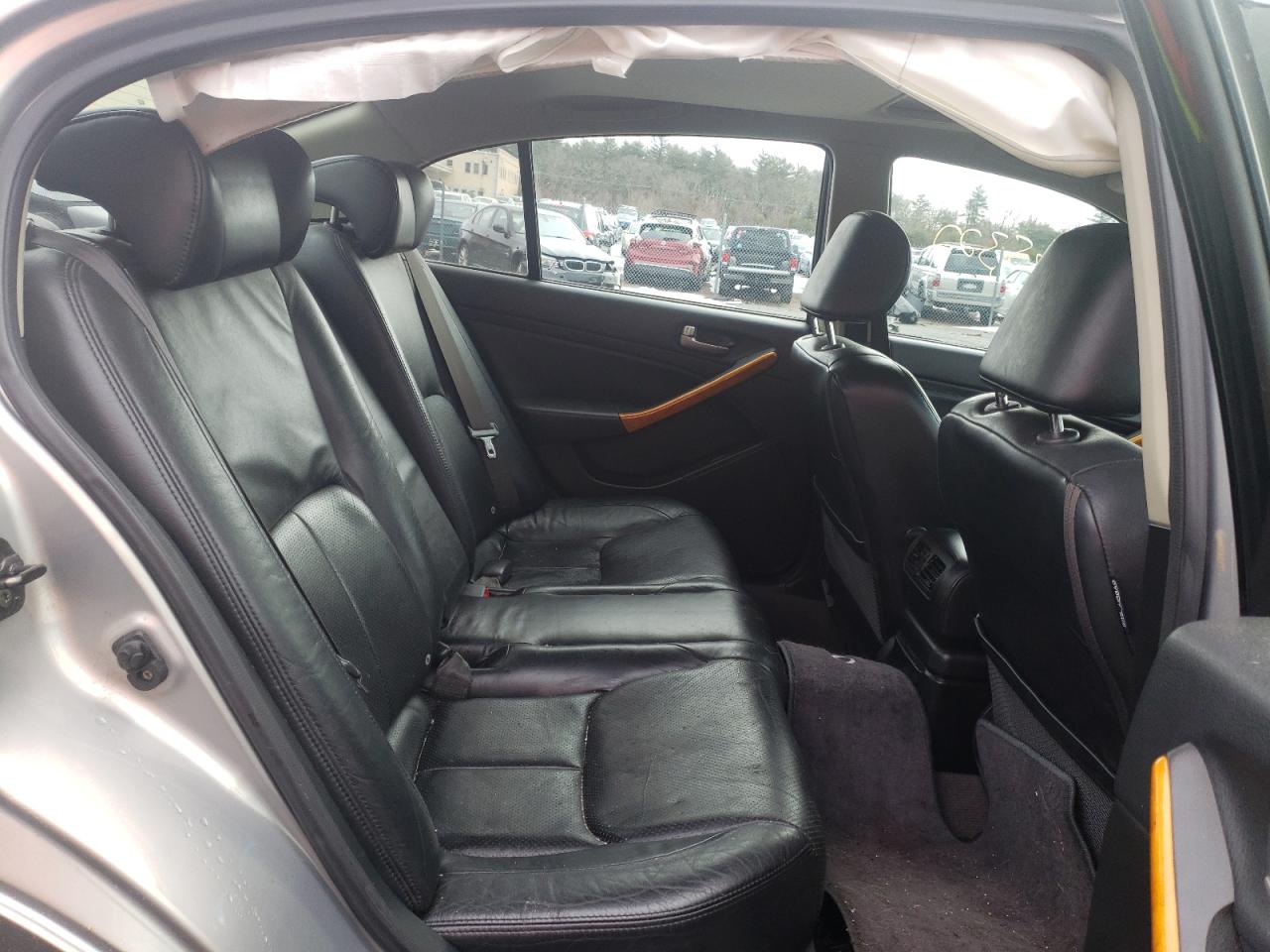 Photo 6 from auction – 2003 INFINITI G35 with VIN JNKCV51E53M022335