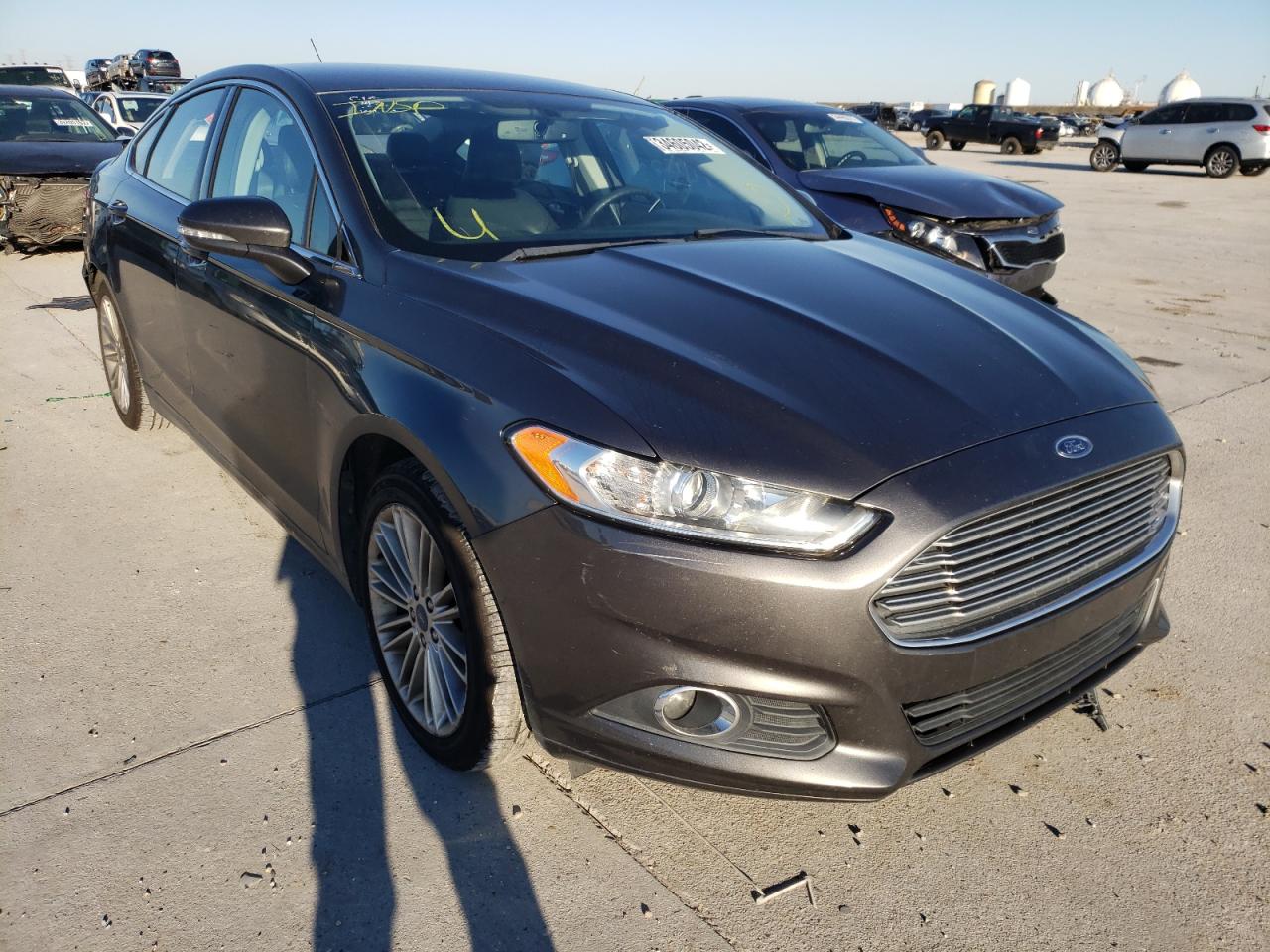 FORD FUSION SE 2016 with VIN 3FA6P0HD1GR324023 - Photo from auction