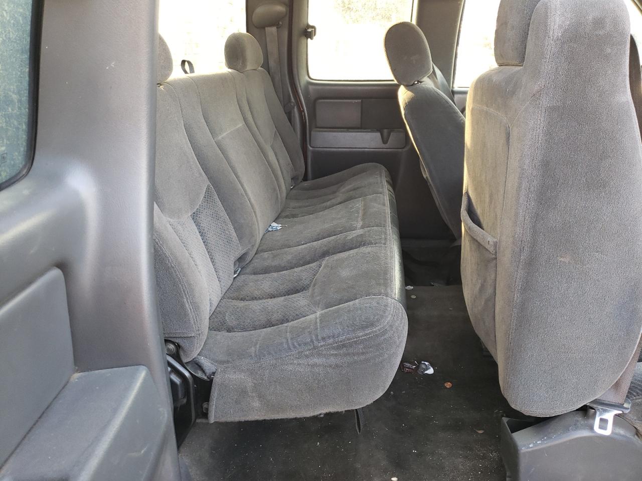Photo 6 from auction – 2005 CHEVROLET SILVERADO with VIN 2GCEC19T851235144