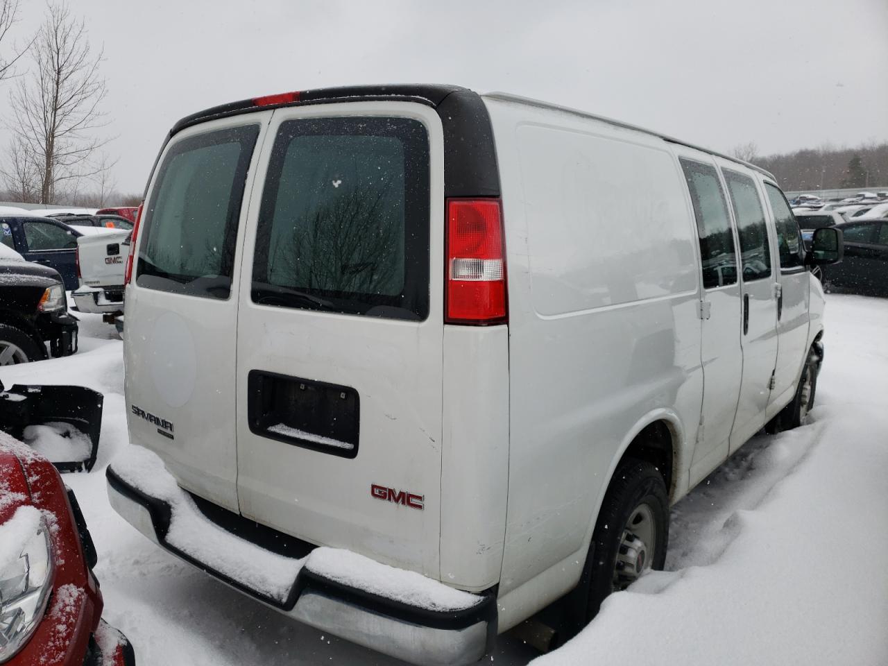 Photo 4 from auction – 2016 GMC SAVANA G25 with VIN 1GTW7AFF4G1235545