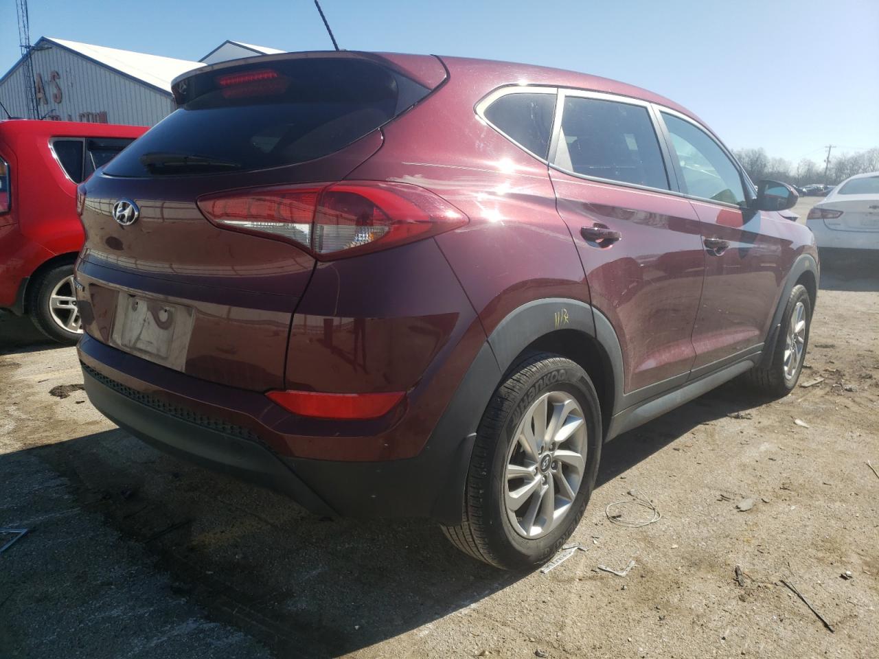 Photo 4 from auction – 2016 HYUNDAI TUCSON SE with VIN KM8J23A43GU239218