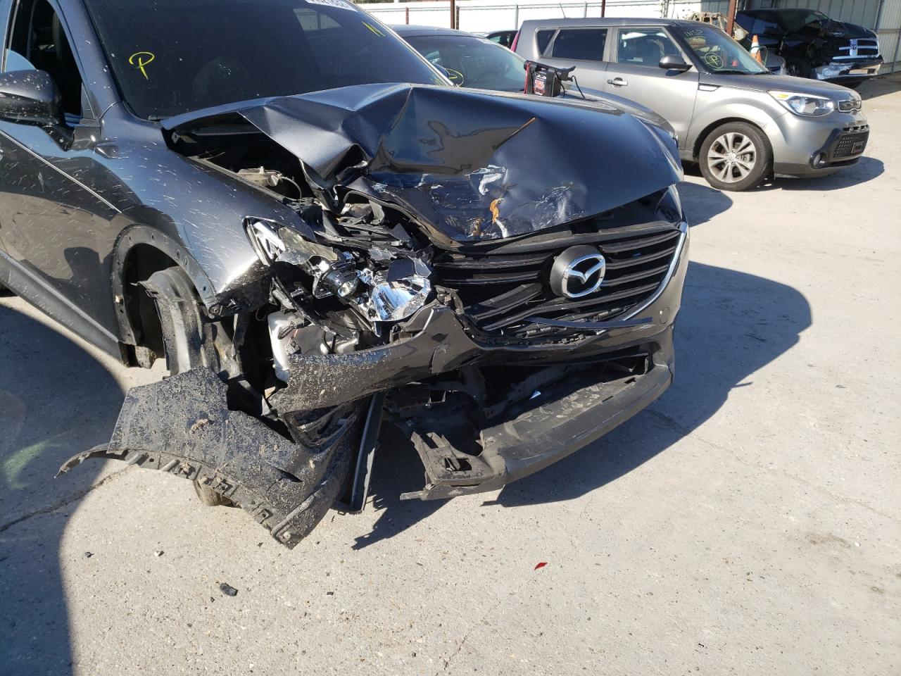 Photo 9 from auction – 2016 MAZDA CX-5 with VIN JM3KE2CY5G0719396