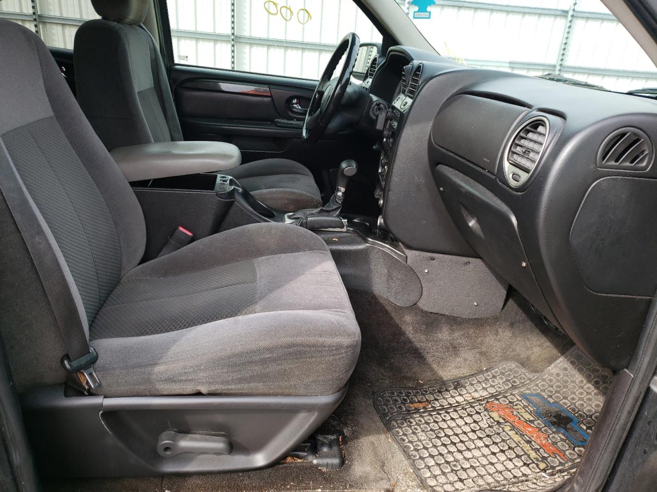 Photo 5 from auction – 2008 GMC ENVOY with VIN 1GKDT13S682104282