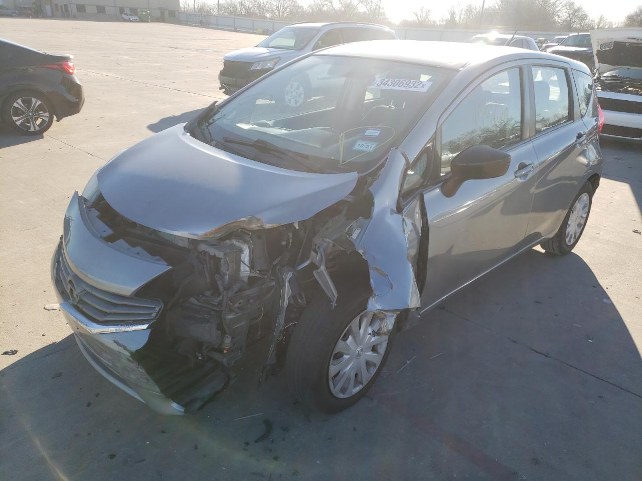 Photo 2 from auction – 2015 NISSAN VERSA NOTE with VIN 3N1CE2CP0FL420813