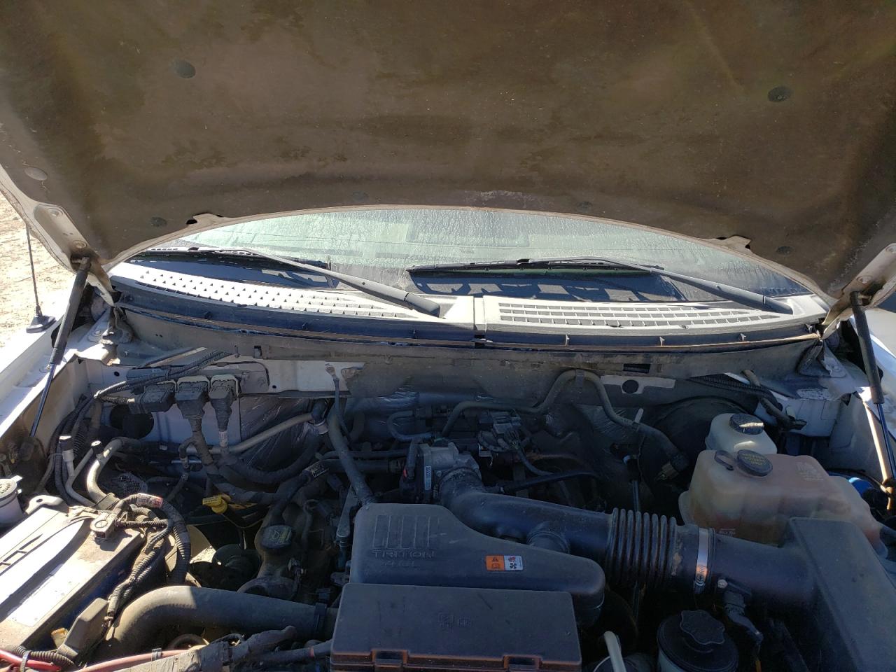 Photo 7 from auction – 2010 FORD F150 with VIN 1FTMF1CW9AKC08518