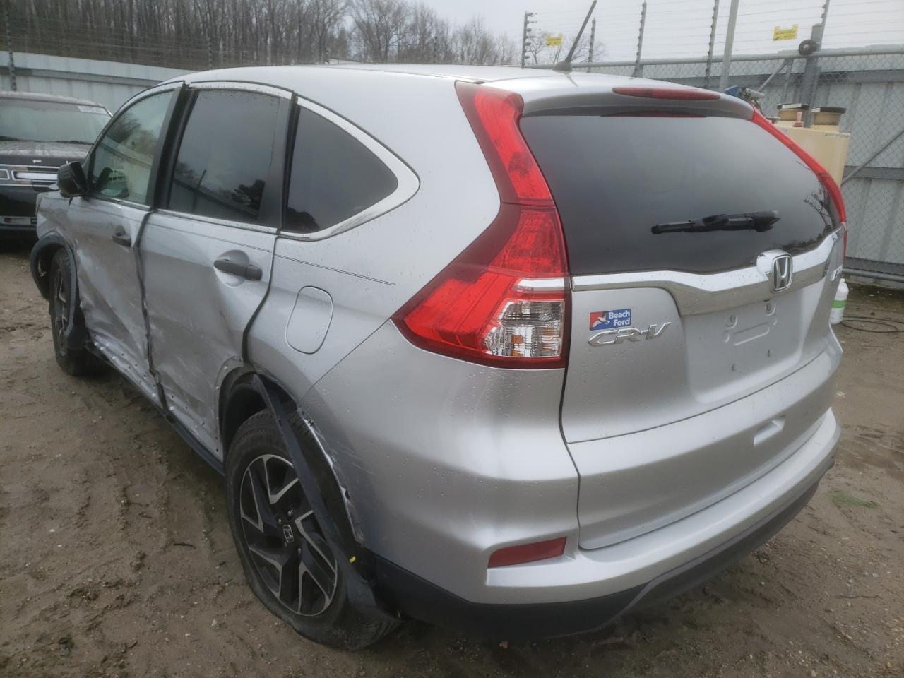 Photo 3 from auction – 2016 HONDA CR-V SE with VIN 2HKRM4H47GH683175