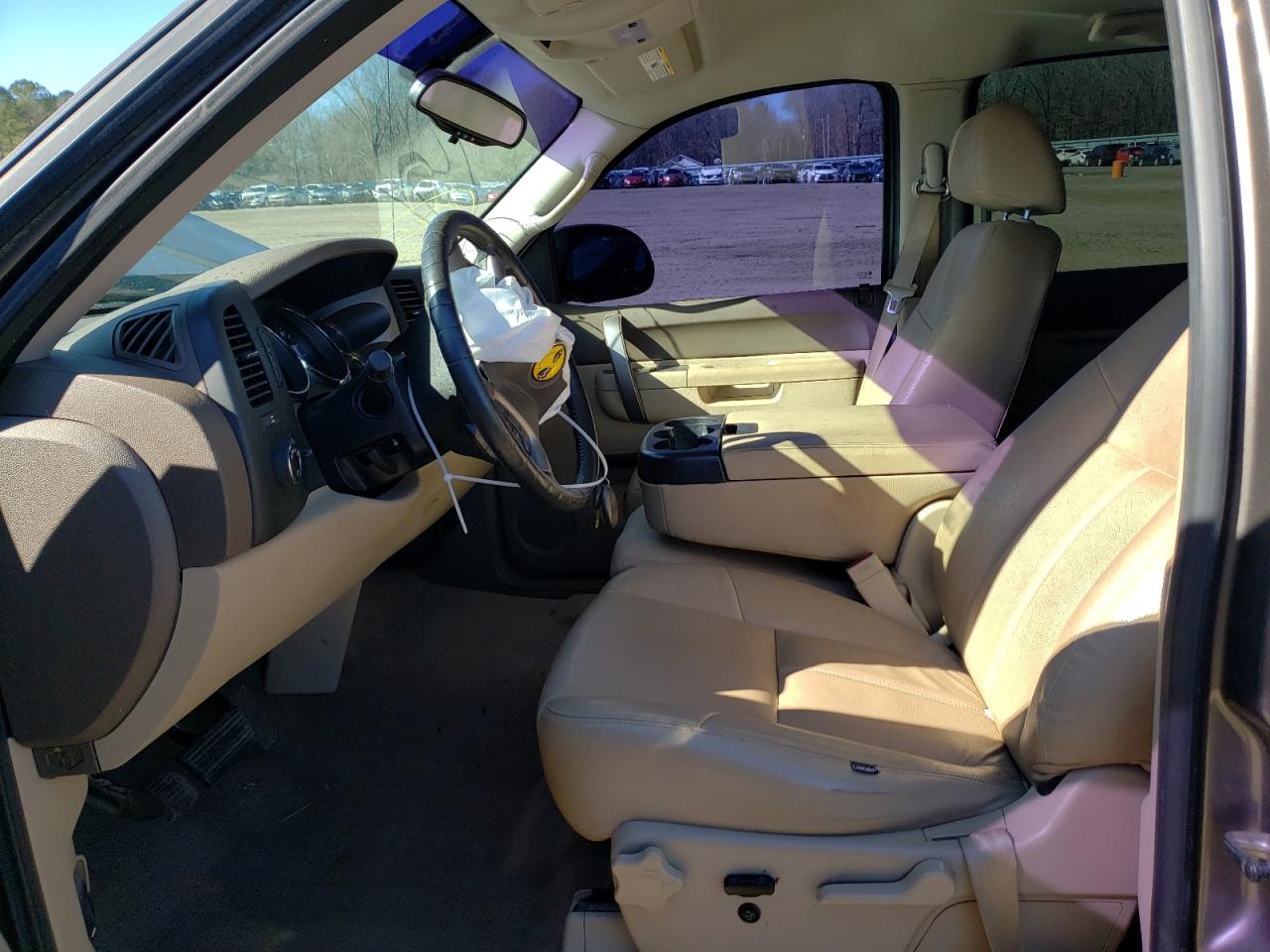 Photo 5 from auction – 2013 CHEVROLET SILVERADO with VIN 3GCPKSE78DG340962