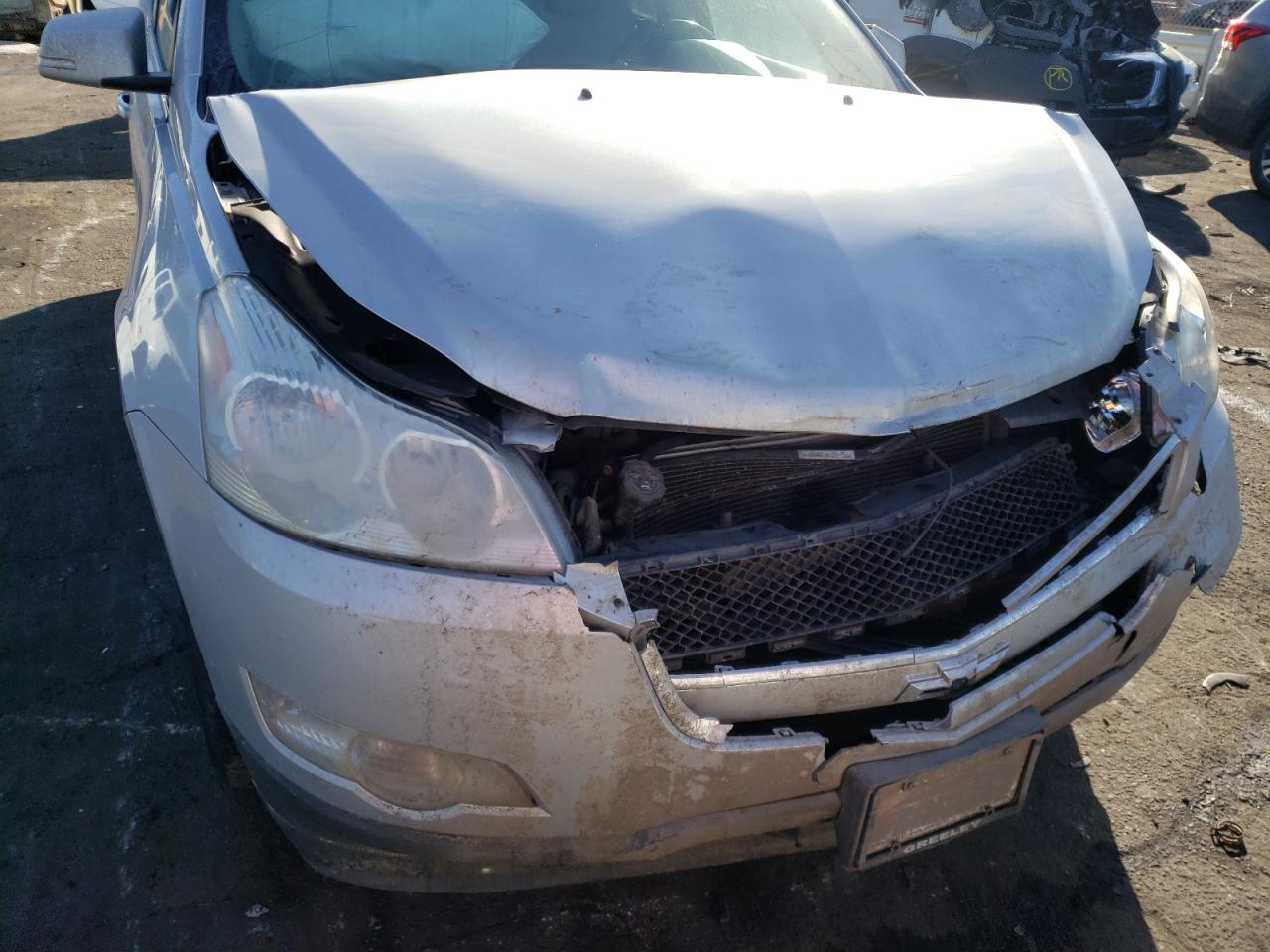 Photo 9 from auction – 2011 CHEVROLET TRAVERSE L with VIN 1GNKVJED0BJ370610